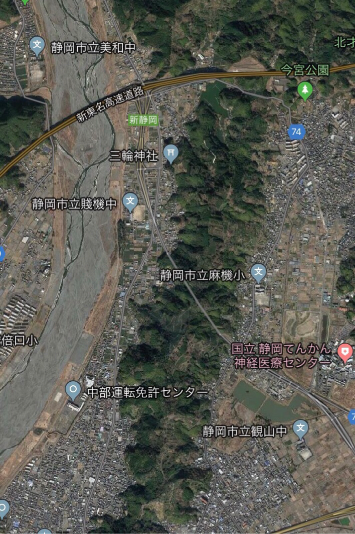 糸魚川静岡構造線の断層鞍部 訪問記 弁護士永野海〈防災いろとりどり〉